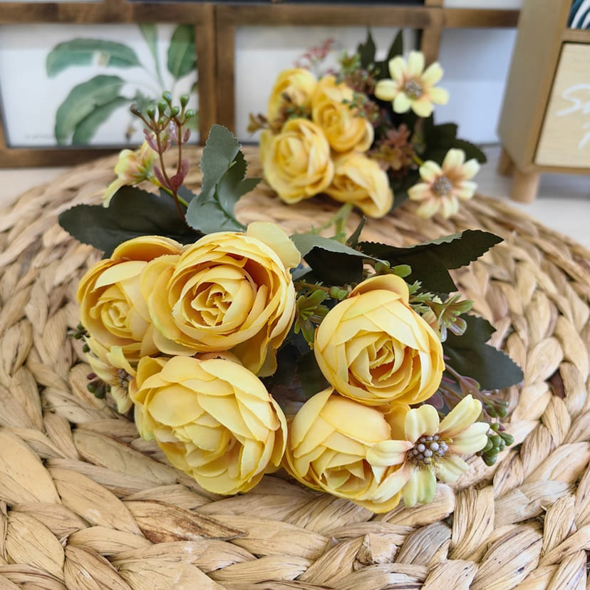 Искусственные цветы в Иваново | Цветы искусственные «Камелии с мелкоцветом», желтые, букет