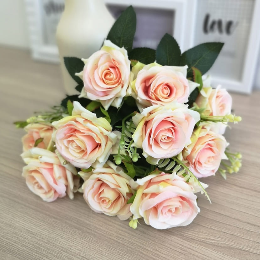 Искусственные цветы в Иваново | Цветы искусственные «Розы острые», розовато-молочные, букет