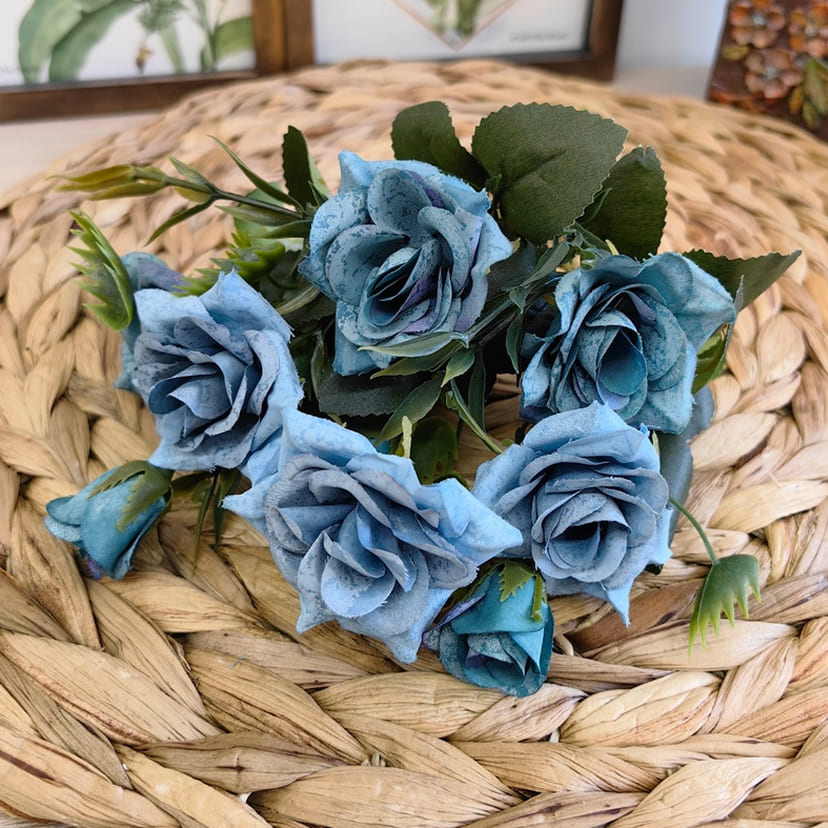 Искусственные цветы в Иваново | Цветы искусственные «Розы», синие, букет